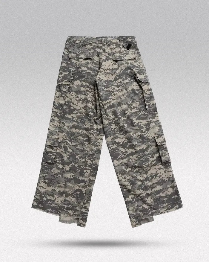 Baggy camo pants ’Titan’