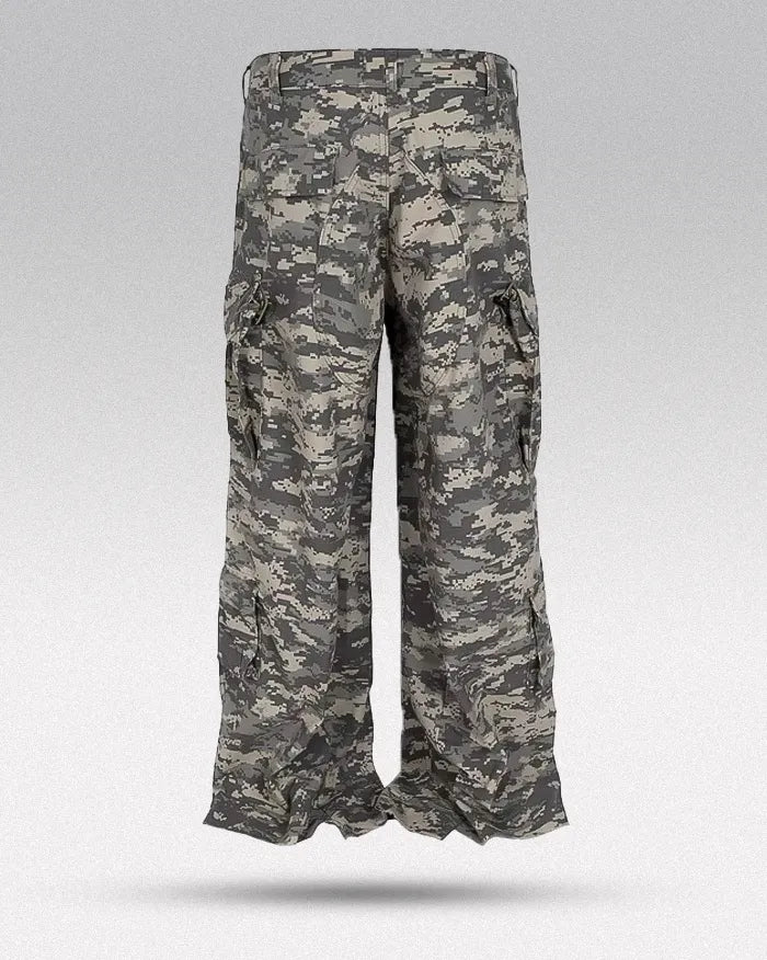 Baggy camo pants ’Titan’