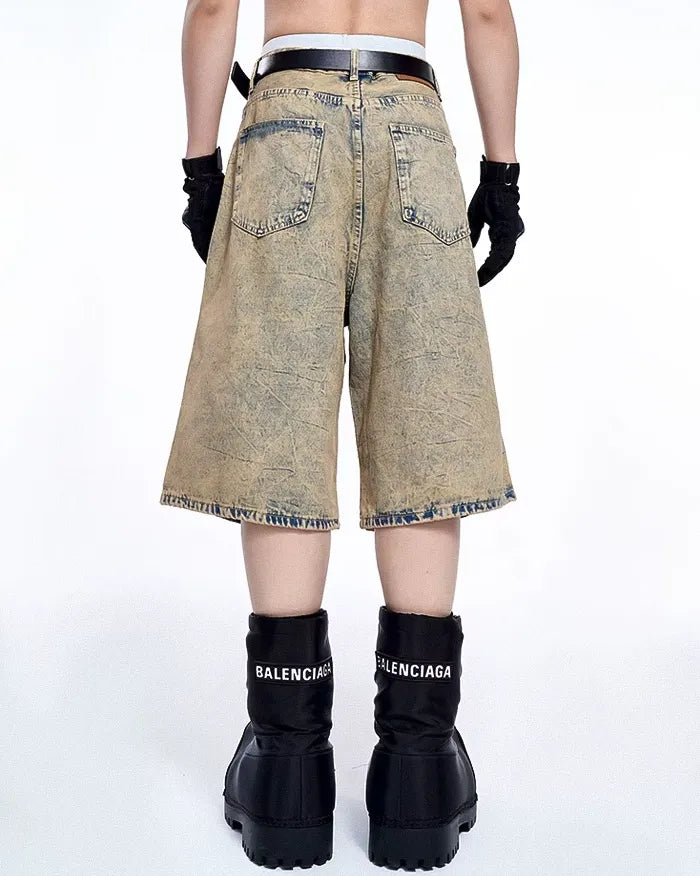 Baggy y2k jorts ’Crest’