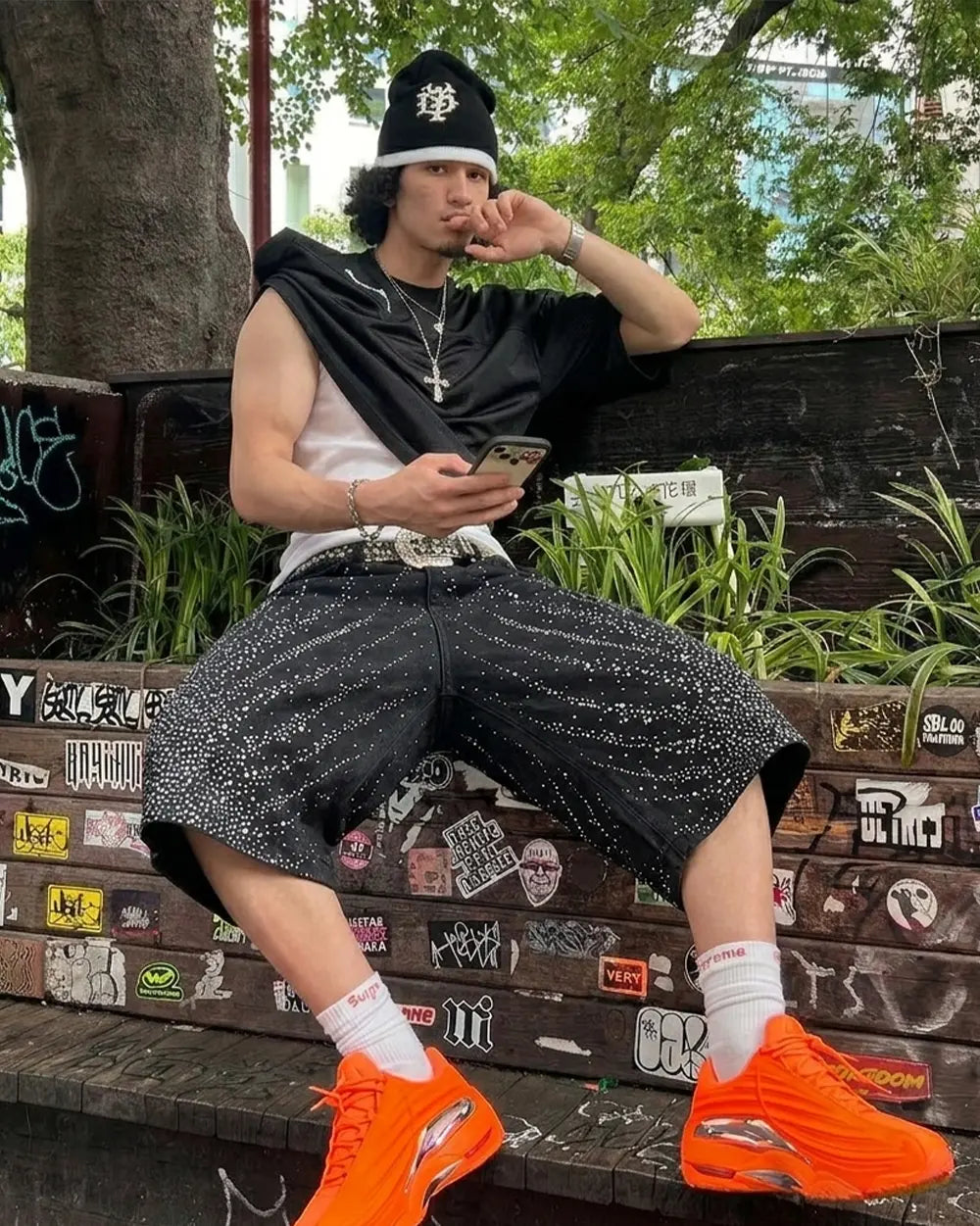 Black rhinestone jorts ’Relic’