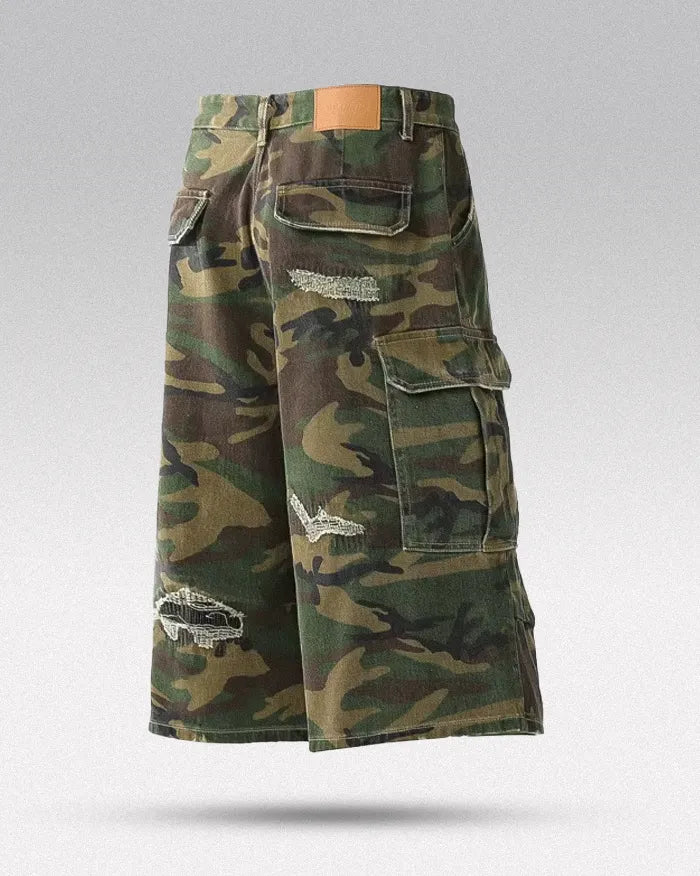 Camo cargo jorts ’Equinox’