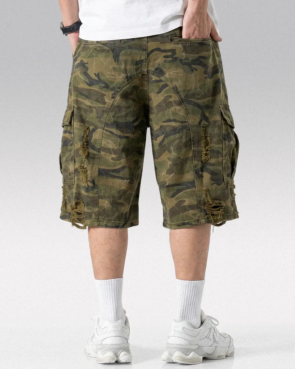 Cargo Camo Jorts ’Feral’