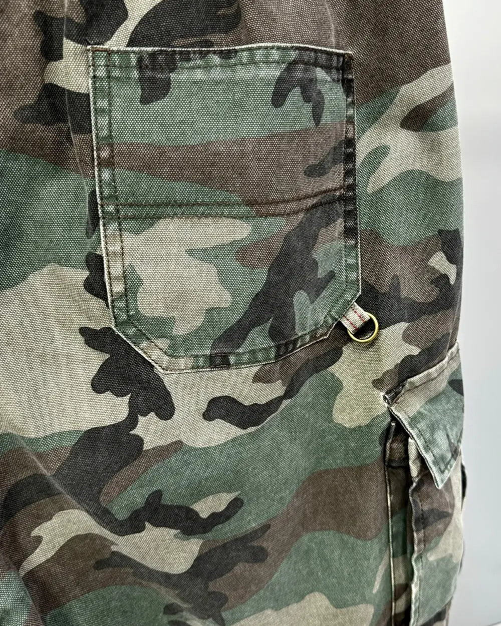 Cargo Jorts Camo ’Gust’