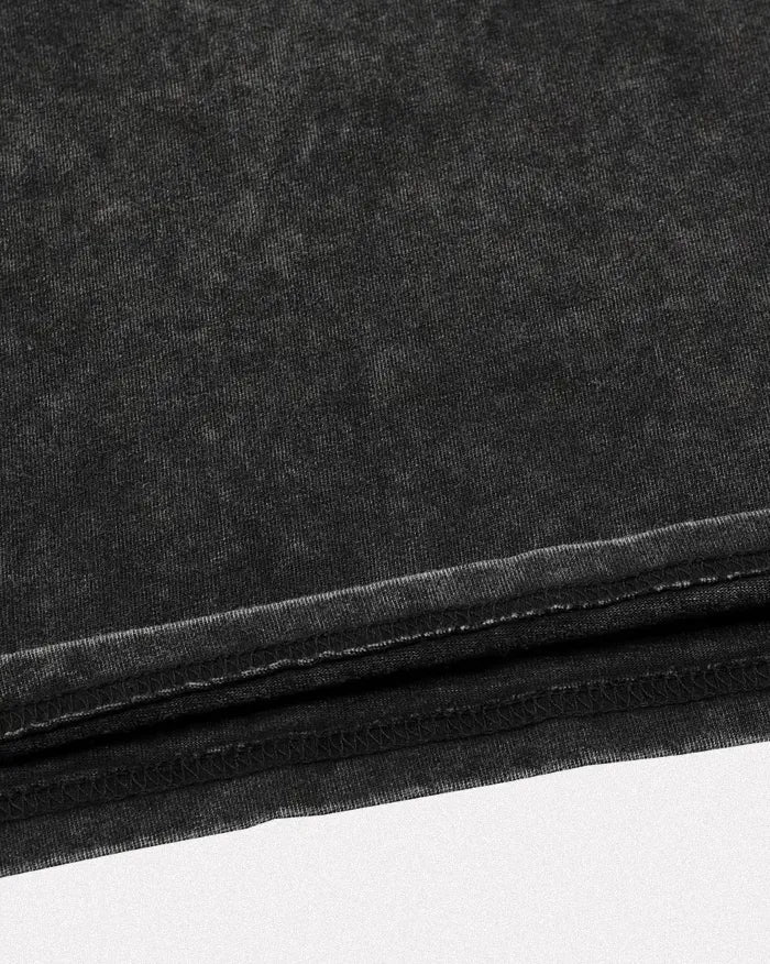 Distressed oversized t-shirt ’Crimson’