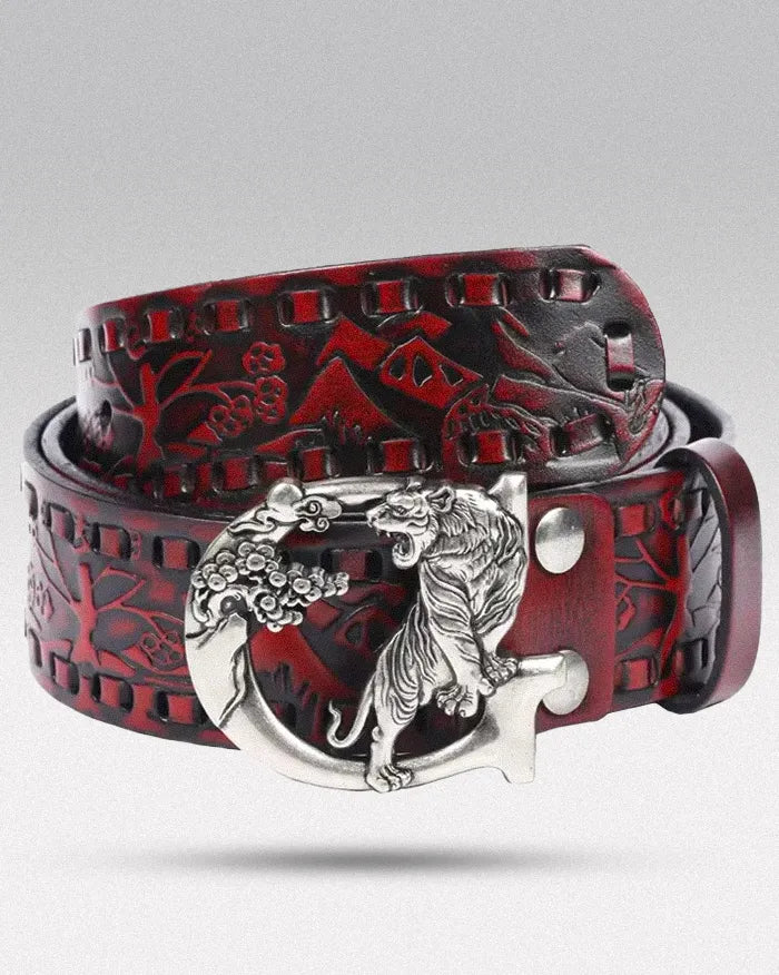Embossed leather belt ’Tyga’