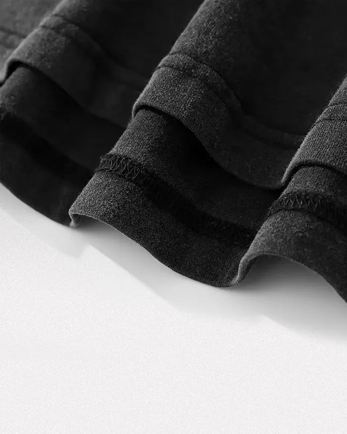 Oversized black t shirt ’Kinetic’