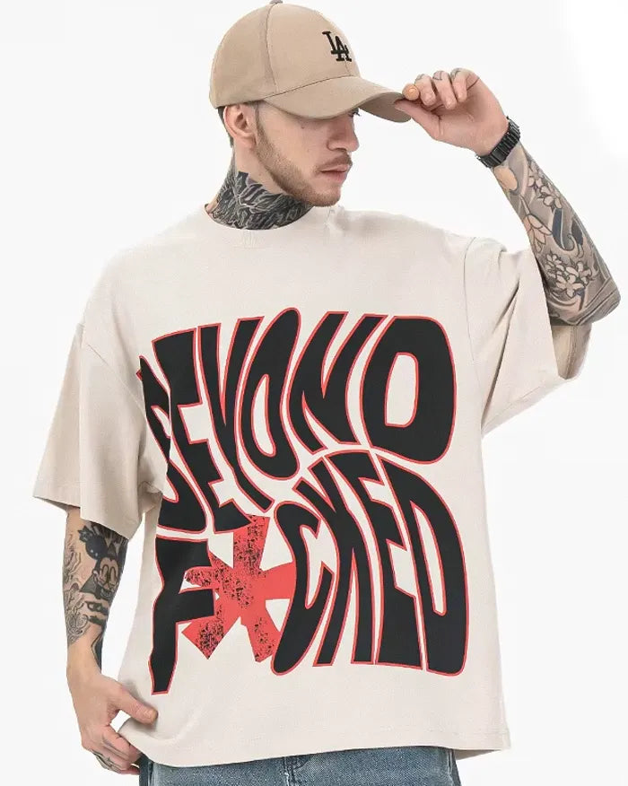 T-shirt y2k Graphic ’Beyond’