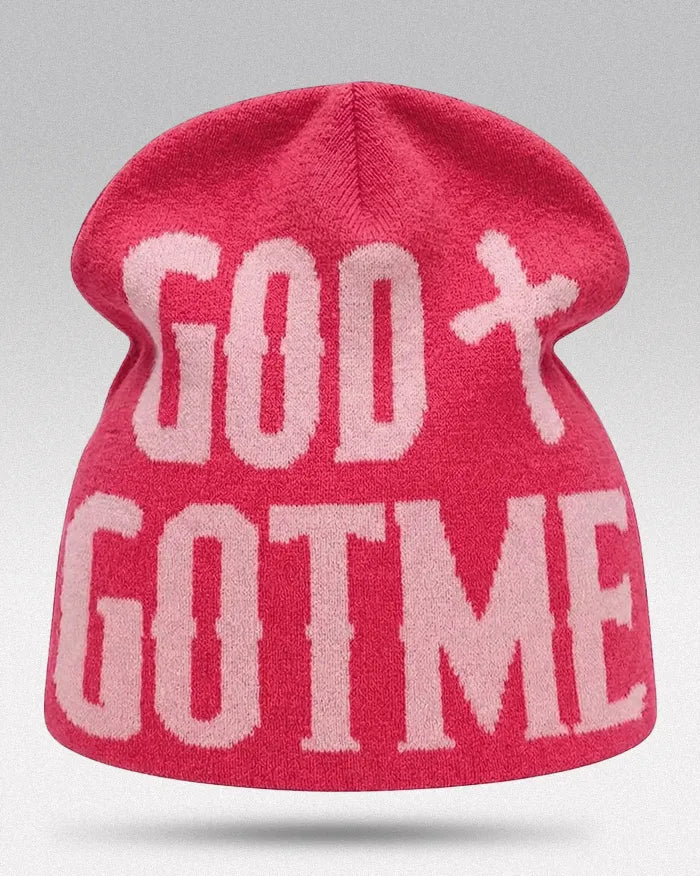 Y2K Beanie Hat ’GGM’ - Red / One Size