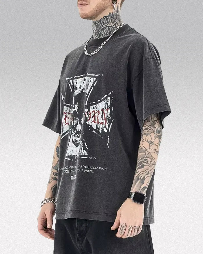Y2k t-shirt men’s ’Torque’