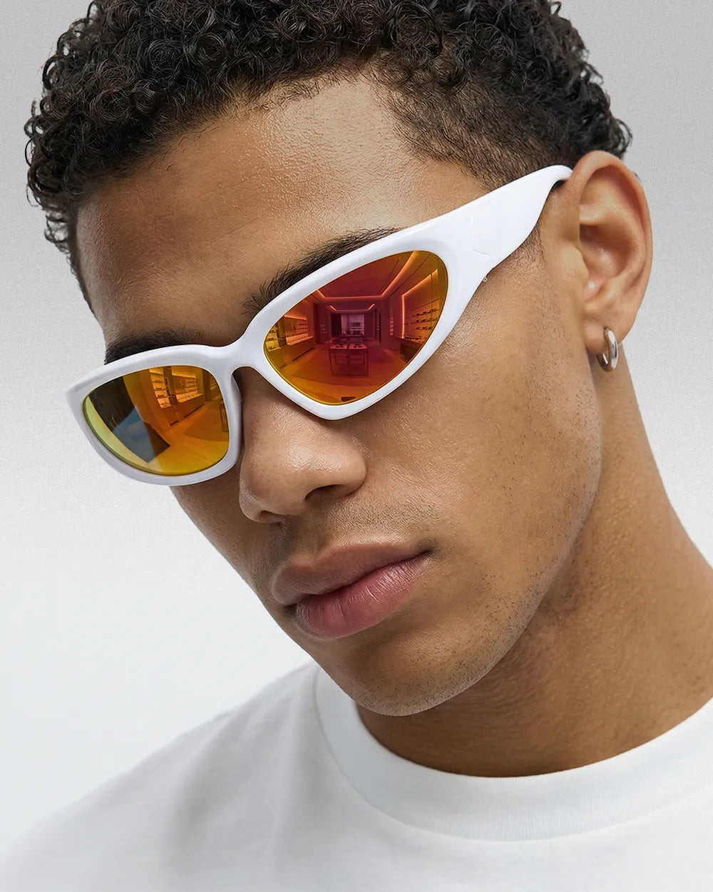 Y2K White Sunglasses ’Swift’