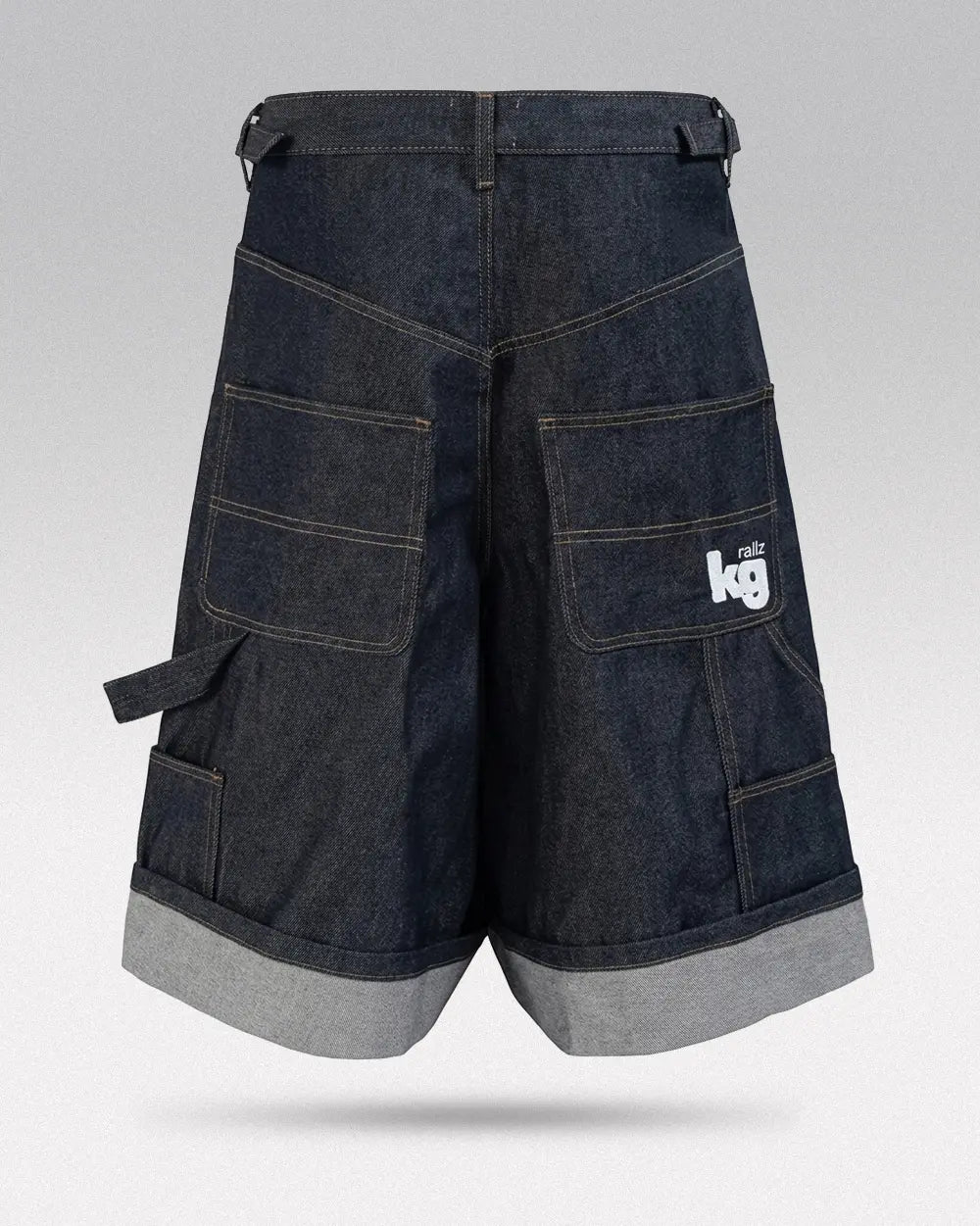 Baggy y2k jorts ’Crest’
