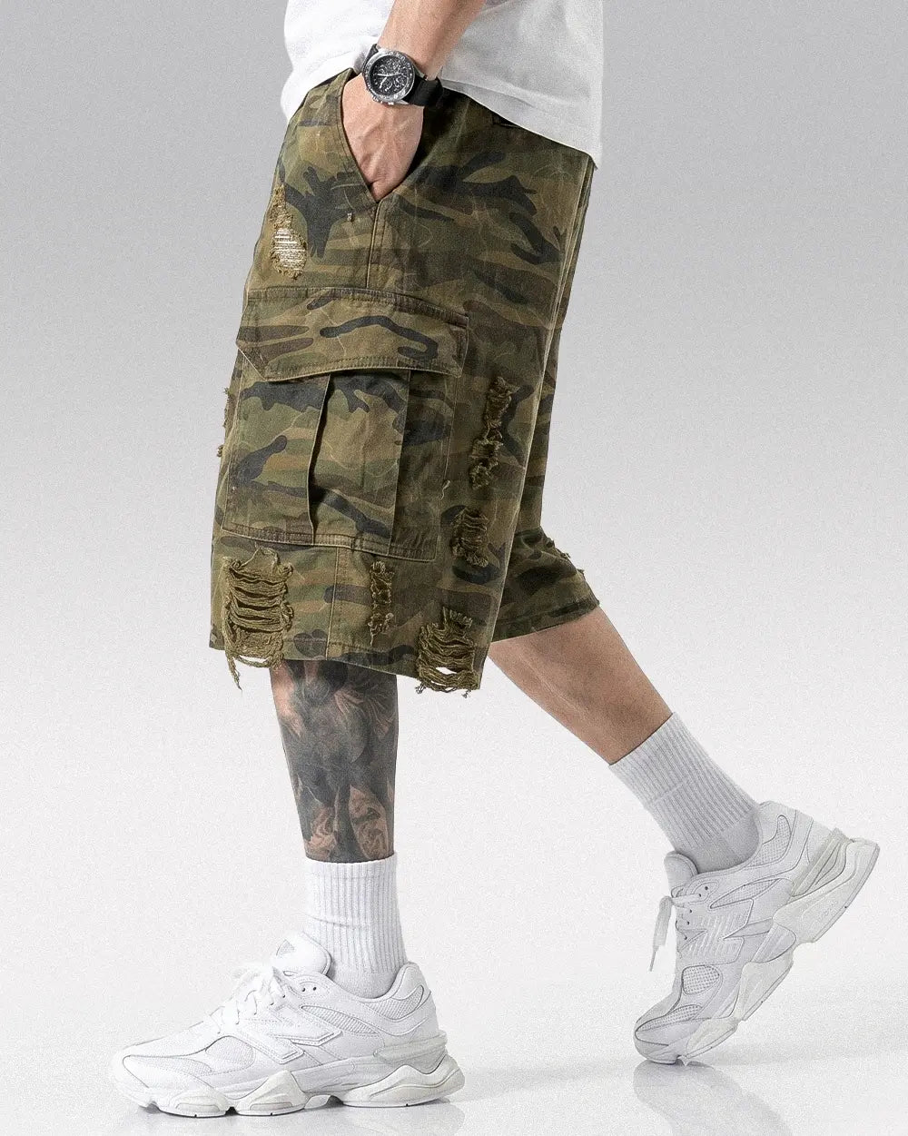 Cargo Camo Jorts ’Feral’
