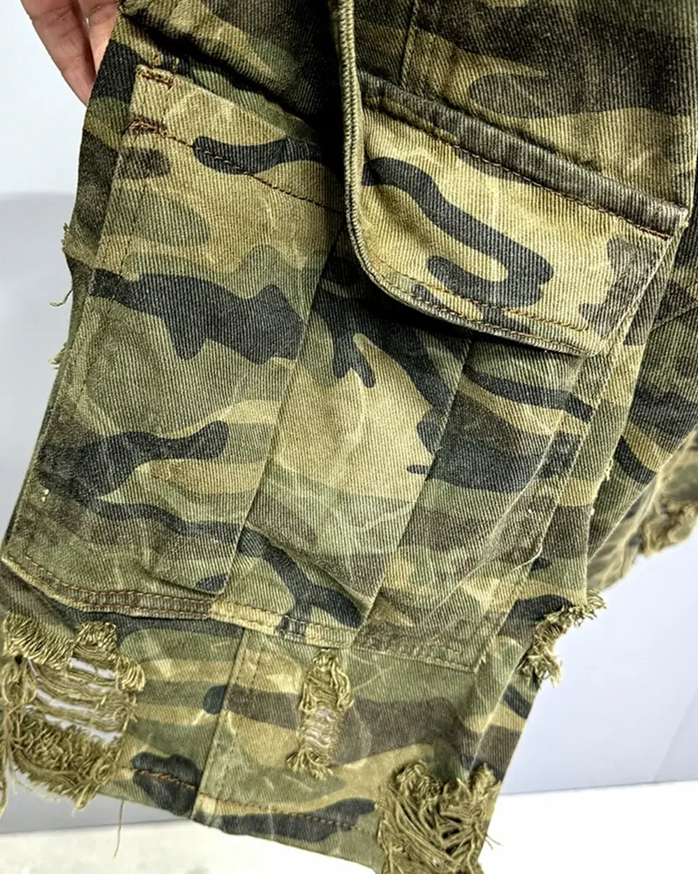 Cargo Camo Jorts ’Feral’