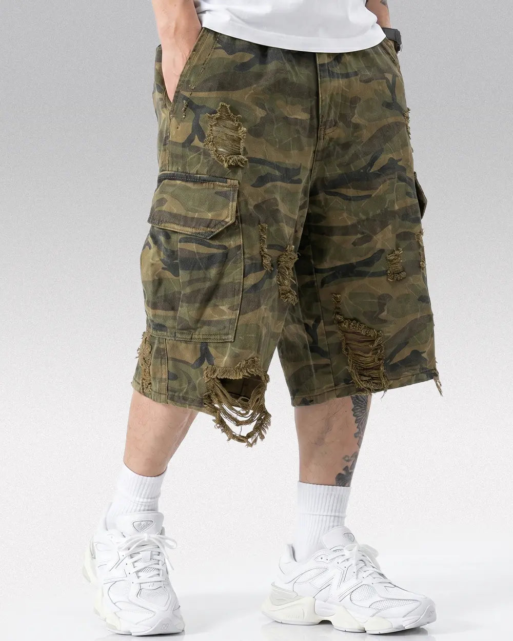 Cargo Camo Jorts ’Feral’