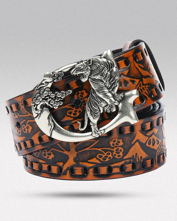 Embossed leather belt ’Tyga’
