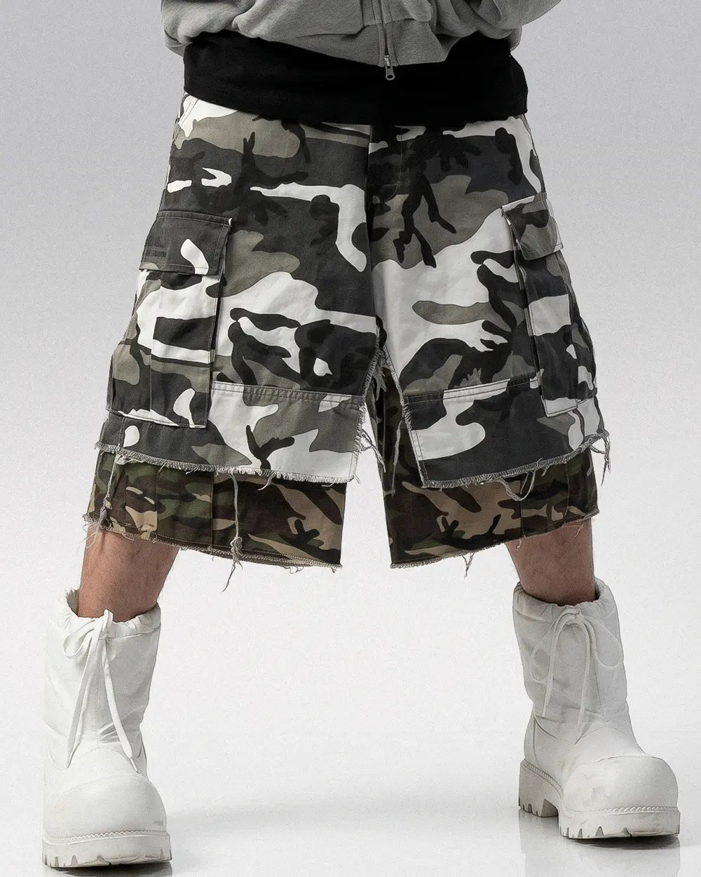 Faux Two-Piece Camo Jorts ’Veloc’ - Camouflage / M