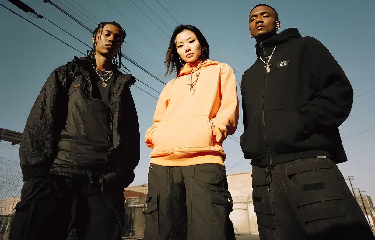 3 people in y2k fashion